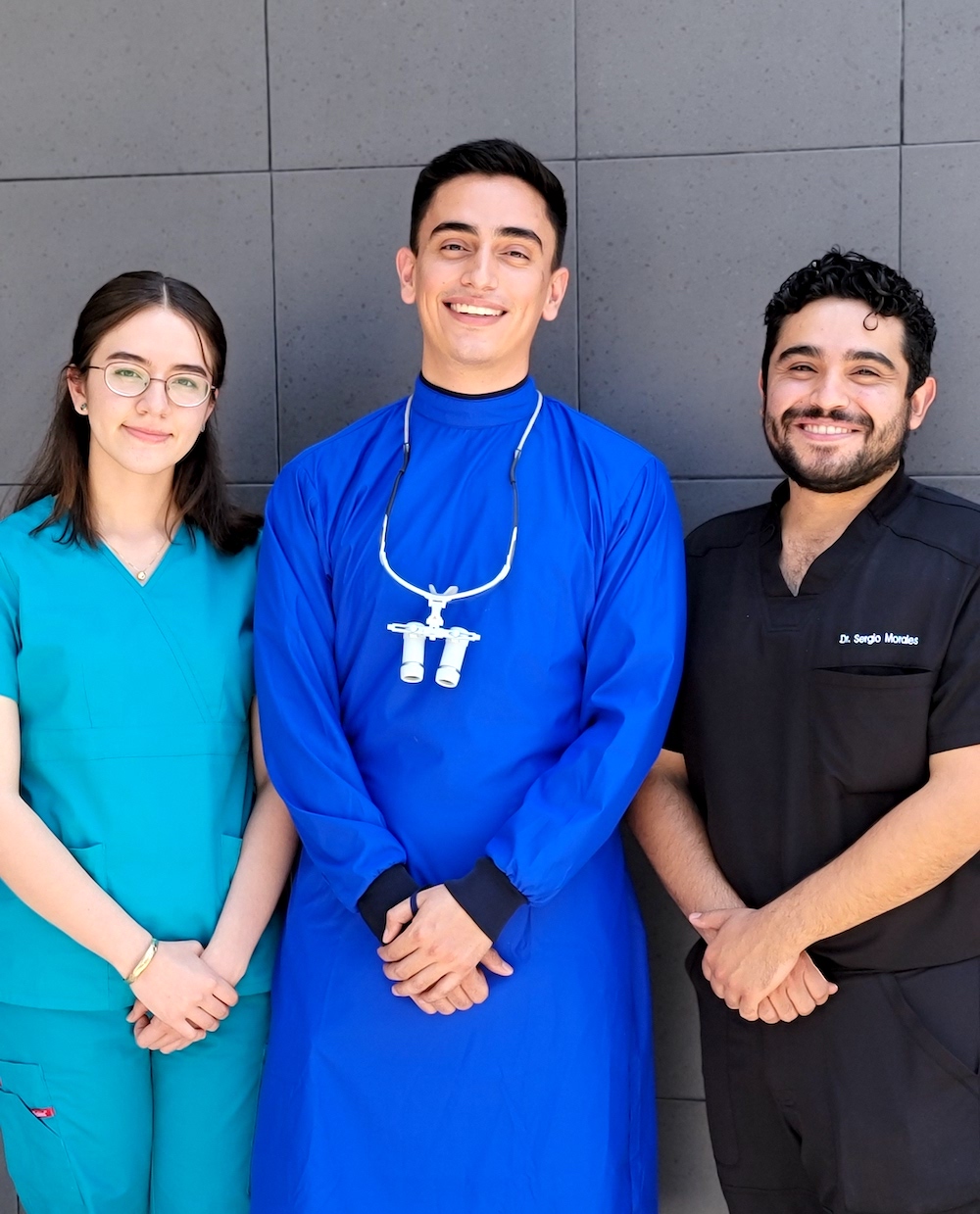 Dr Francisco Arrelano and Team photo outside the clinic